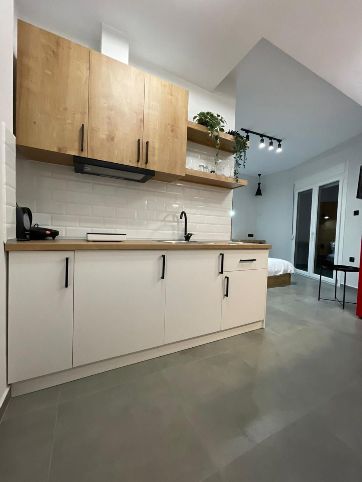 Themis Urban Stay Komotiní Exteriér fotografie